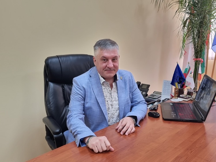 „Световният ден на социалната работа е повод да помислим какво още можем да направим за най-нуждаещите се.“ – казва кмет