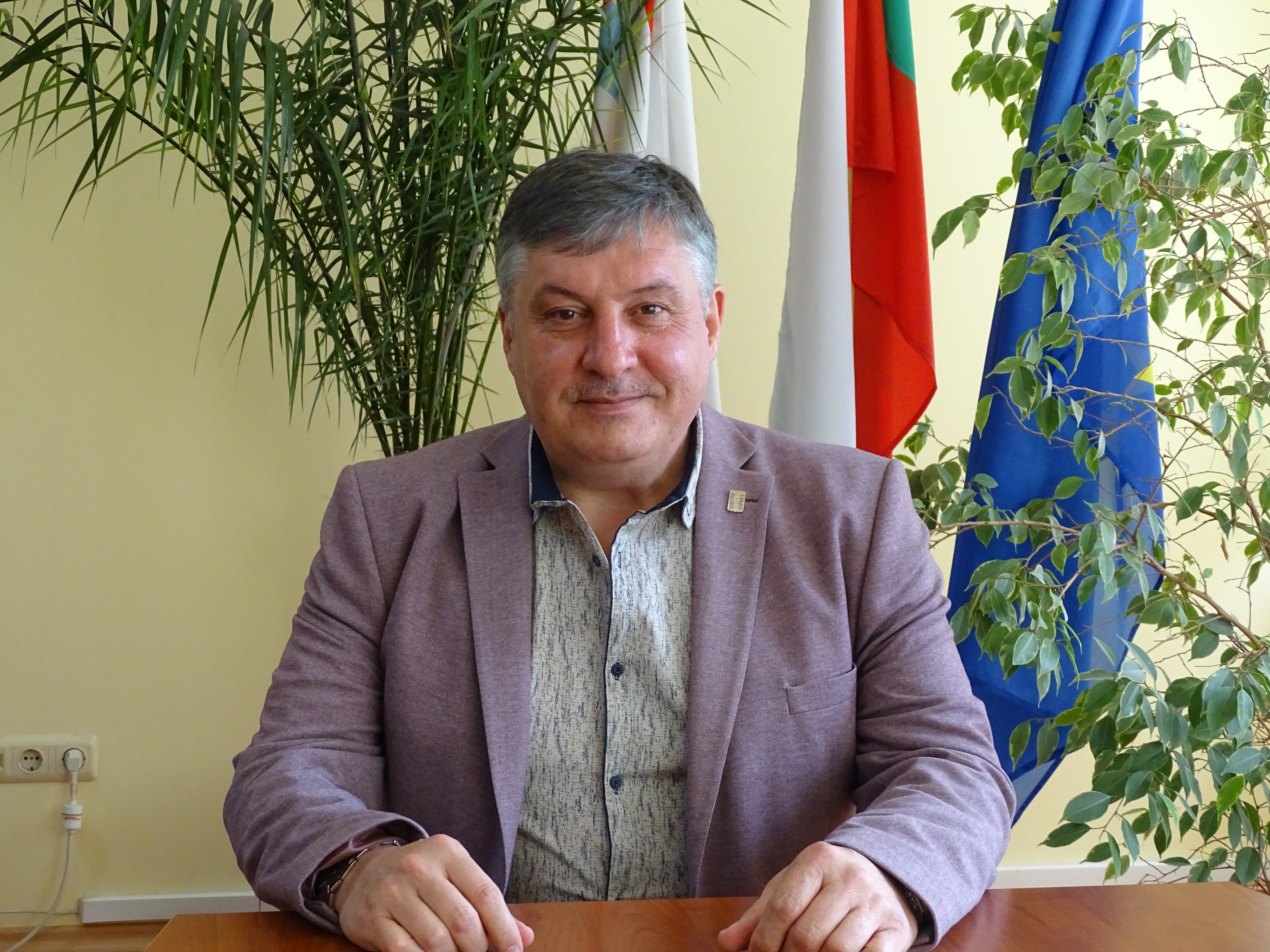 Нека има надежда и любов във всяко сърце!