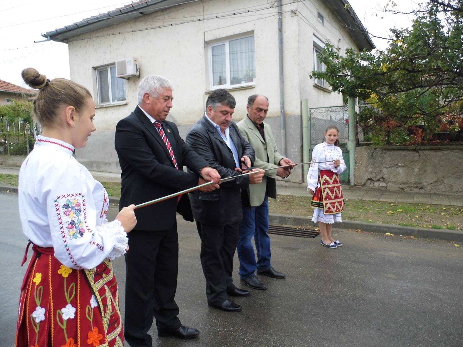 Приключи ремонта на улица "Иван Вазов" с. Милковица